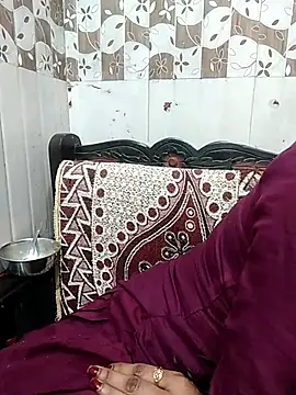 Snapshot of Sharmila-Singh chatting on February 17, 12:16 pm Sharmila-Singh online show from February 17, 12:16 pm