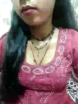 Snapshot of Sharmila-Singh chatting on February 18, 4:48 am Sharmila-Singh online show from February 18, 4:48 am