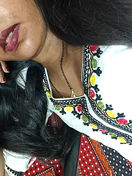 Snapshot of Sharmila-Singh chatting on June 25, 8:02 pm Sharmila-Singh online show from June 25, 8:02 pm