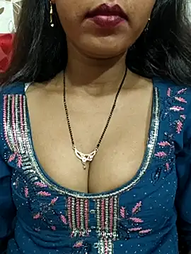 Snapshot of Sharmila-Singh chatting on July 11, 8:33 pm Sharmila-Singh online show from July 11, 8:33 pm