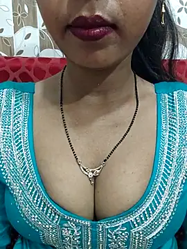 Snapshot of Sharmila-Singh chatting on July 16, 6:19 am Sharmila-Singh online show from July 16, 6:19 am
