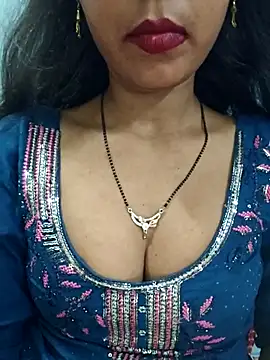 Snapshot of Sharmila-Singh chatting on August 1, 8:35 am Sharmila-Singh online show from August 1, 8:35 am