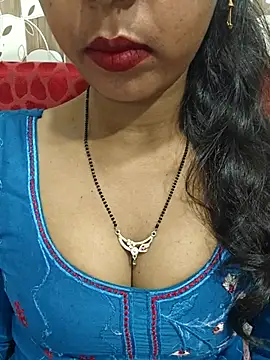 Snapshot of Sharmila-Singh chatting on August 2, 7:34 pm Sharmila-Singh online show from August 2, 7:34 pm