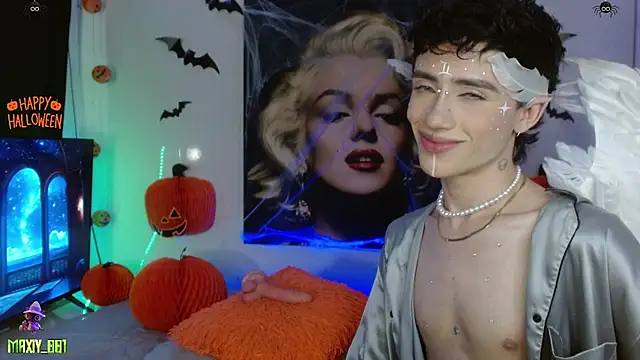 maxiy 001 online show from October 26, 6:41 am