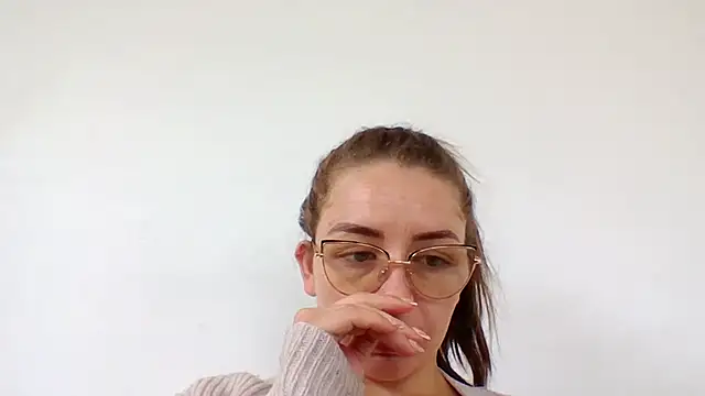  isaabellaa online show from February 28, 2:42 pm