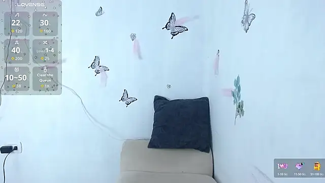 Snapshot of helen_kinett chatting on January 8, 12:35 am helen kinett online show from January 8, 12:35 am