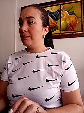 skayhot  online show from February 27, 1:38 pm