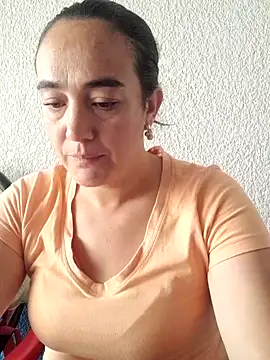 skayhot  online show from September 26, 1:48 pm