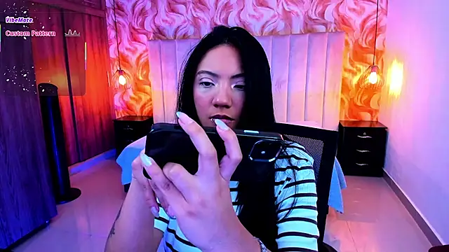 Snapshot of miichael_black chatting on May 27, 2:25 pm miichael black online show from May 27, 2:25 pm