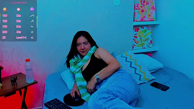 Snapshot of miichael_black chatting on July 18, 7:28 pm miichael black online show from July 18, 7:28 pm