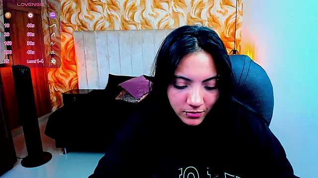 Snapshot of miichael_black chatting on July 22, 7:16 pm miichael black online show from July 22, 7:16 pm