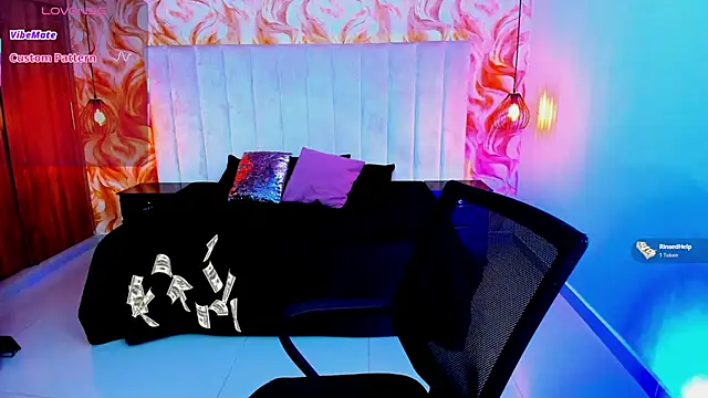 Snapshot of miichael_black chatting on July 24, 9:35 pm miichael black online show from July 24, 9:35 pm