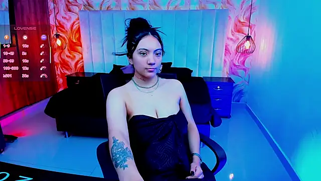Snapshot of miichael_black chatting on July 26, 8:16 pm miichael black online show from July 26, 8:16 pm
