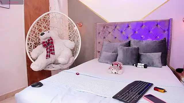 emily daarell online show from January 27, 10:06 pm