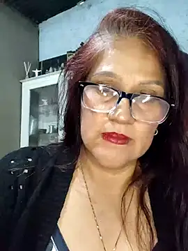 Snapshot of Edged_Hot69 chatting on November 16, 9:31 pm Edged Hot69 online show from November 16, 9:31 pm