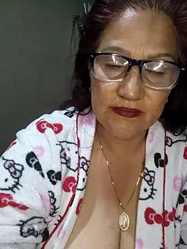 Snapshot of Edged_Hot69 chatting on November 25, 2:44 am Edged Hot69 online show from November 25, 2:44 am