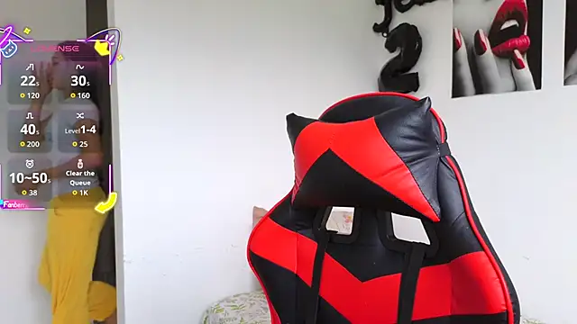 Snapshot of tammyandrade_ chatting on November 28, 8:11 pm tammyandrade online show from November 28, 8:11 pm