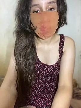 Snapshot of Chahrazad66 chatting on September 25, 12:47 am Chahrazad66 online show from September 25, 12:47 am