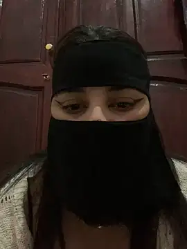 Snapshot of Miss-Soka chatting on December 18, 5:04 am Miss-Soka online show from December 18, 5:04 am