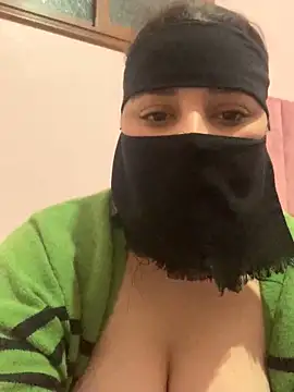 Snapshot of Miss-Soka chatting on January 27, 5:47 am Miss-Soka online show from January 27, 5:47 am