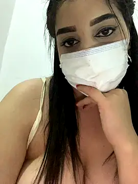 Snapshot of Miss-Soka chatting on November 30, 1:09 am Miss-Soka online show from November 30, 1:09 am