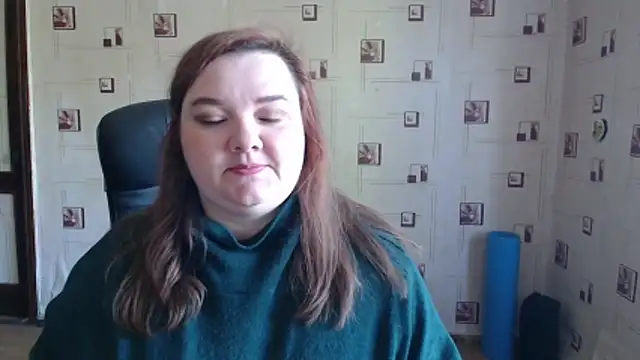 Snapshot of TasyaBigTTs chatting on May 3, 9:37 am TasyaBigTTs online show from May 3, 9:37 am