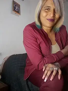 Goodgirlsue 77 online show from May 1, 9:14 am