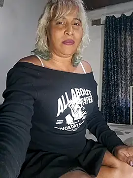 Goodgirlsue 77 online show from July 24, 10:35 am