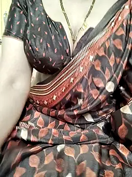 Snapshot of sunitha-3 chatting on February 25, 5:47 pm sunitha-3 online show from February 25, 5:47 pm