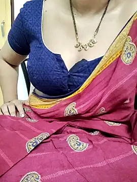 Snapshot of sunitha-3 chatting on March 2, 12:01 pm sunitha-3 online show from March 2, 12:01 pm