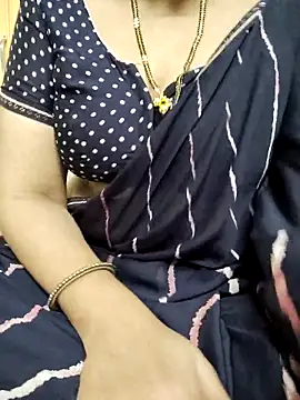 Snapshot of sunitha-3 chatting on March 7, 5:08 am sunitha-3 online show from March 7, 5:08 am