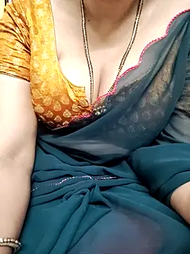Snapshot of sunitha-3 chatting on March 11, 2:29 pm sunitha-3 online show from March 11, 2:29 pm