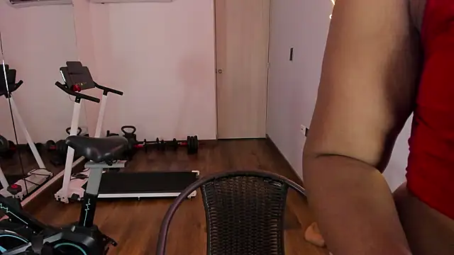 Isla Scott online show from February 24, 11:30 am