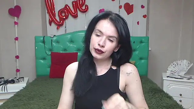 JasmineKouch online show from May 6, 5:29 pm