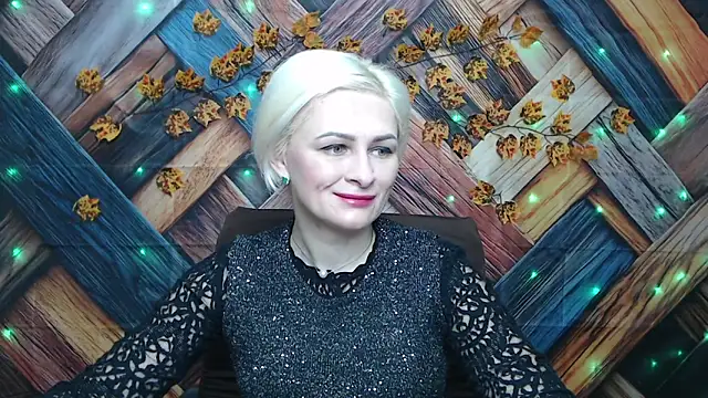 Snapshot of OliviaHorst chatting on November 24, 6:18 pm OliviaHorst online show from November 24, 6:18 pm