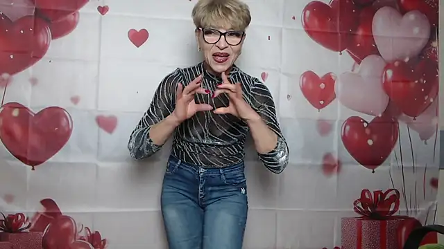 EllaBonito online show from February 13, 6:31 am