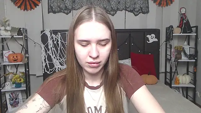 LauraHlot online show from October 30, 6:08 pm