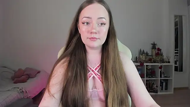 WalkingGirl online show from February 14, 12:29 am