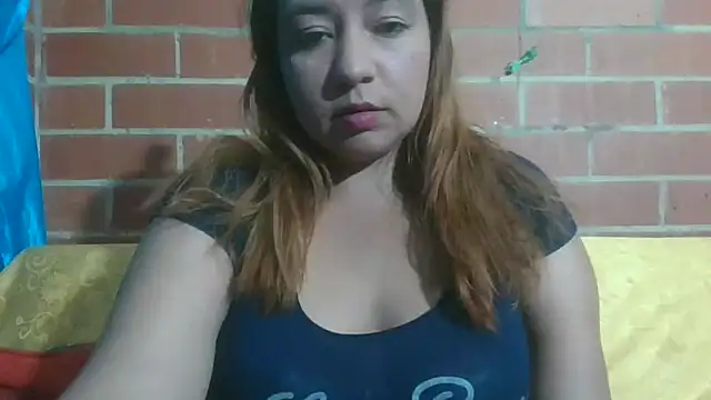 Snapshot of jones-scarlet chatting on February 25, 2:58 am jones-scarlet online show from February 25, 2:58 am