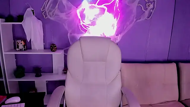 Camiila Osorio online show from October 13, 5:57 pm