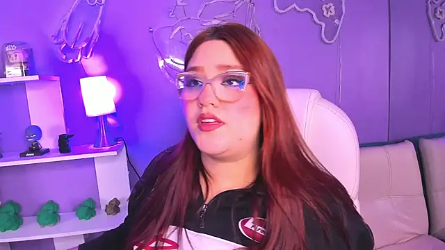 Camiila Osorio online show from January 13, 8:36 pm