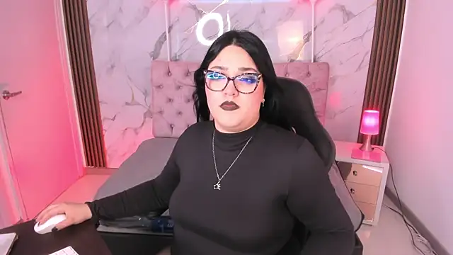 Camiila Osorio online show from March 25, 7:20 pm