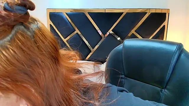 Snapshot of Camiila_Osorio chatting on June 4, 7:09 pm Camiila Osorio online show from June 4, 7:09 pm