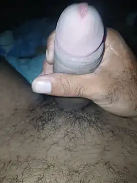 Snapshot of taylorWiiz chatting on October 20, 4:13 am taylorWiiz online show from October 20, 4:13 am