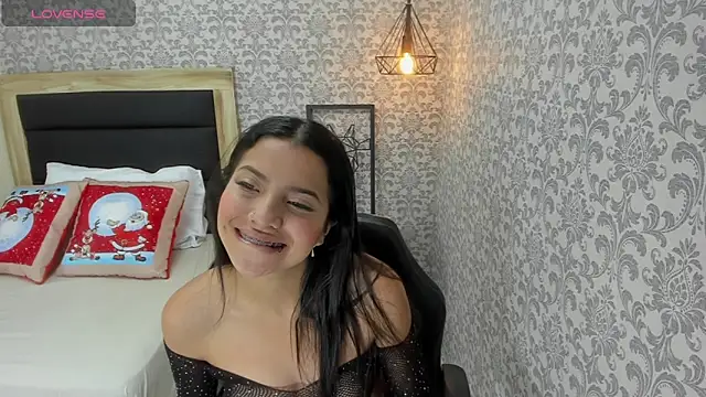 Snapshot of TATIGOLD2 chatting on December 28, 12:35 pm TATIGOLD2 online show from December 28, 12:35 pm