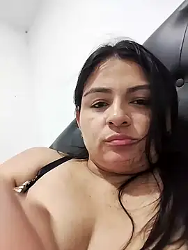 Snapshot of Linda_Lars chatting on January 5, 9:36 pm Linda Lars online show from January 5, 9:36 pm