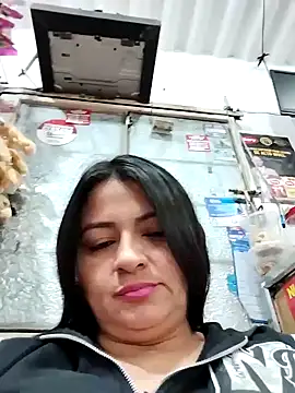 Snapshot of Linda_Lars chatting on January 22, 5:26 am Linda Lars online show from January 22, 5:26 am