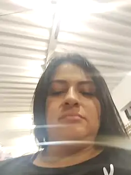 Snapshot of Linda_Lars chatting on January 31, 6:35 am Linda Lars online show from January 31, 6:35 am