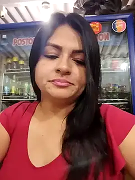 Snapshot of Linda_Lars chatting on February 9, 4:14 am Linda Lars online show from February 9, 4:14 am