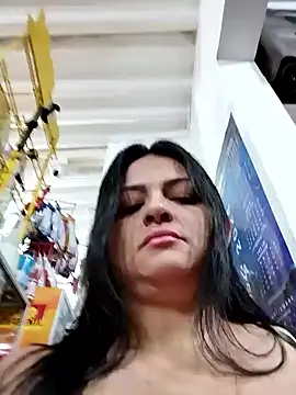 Snapshot of Linda_Lars chatting on February 13, 4:11 am Linda Lars online show from February 13, 4:11 am